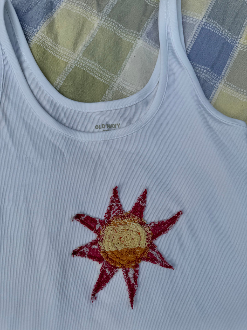 Sun Appliqué Tank - L