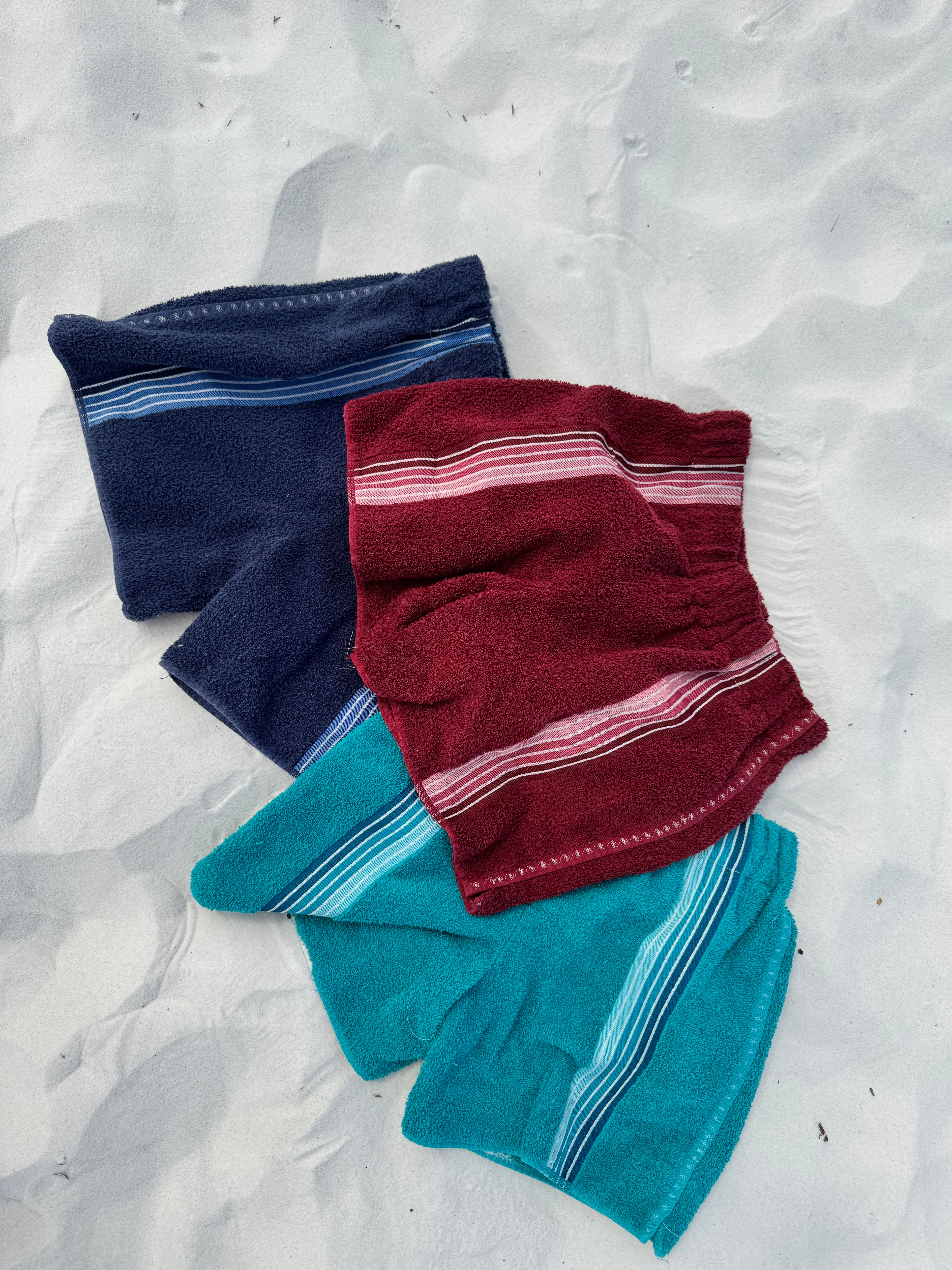 Maroon striped towel shorts - M/L