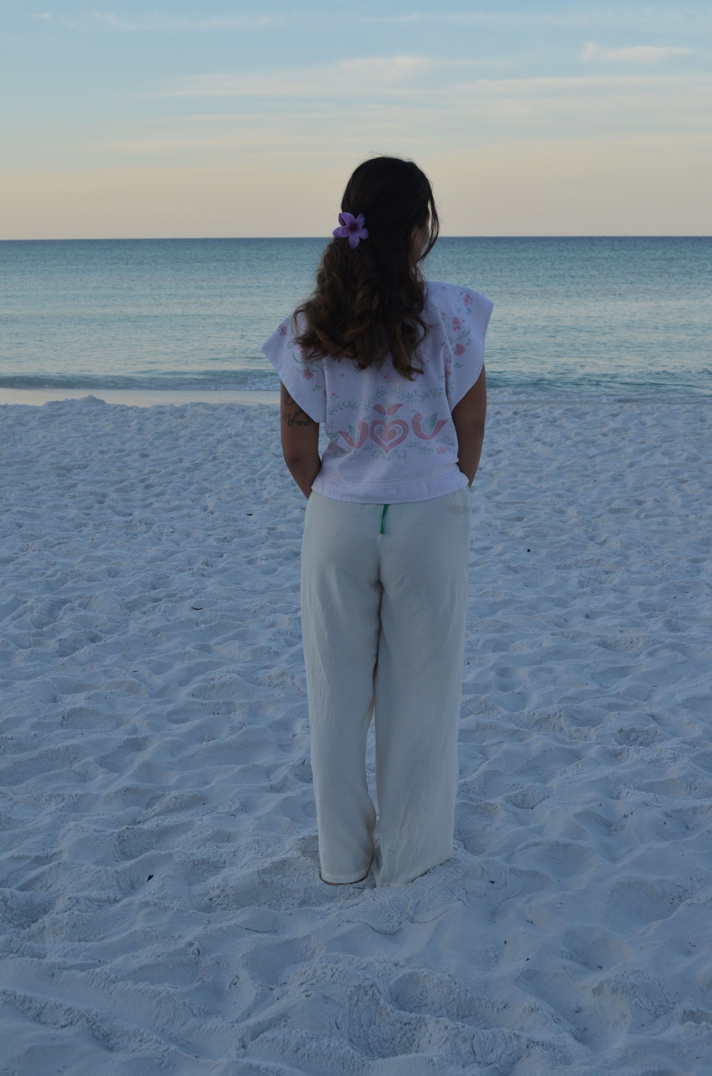 Vintage Top Featuring Birds