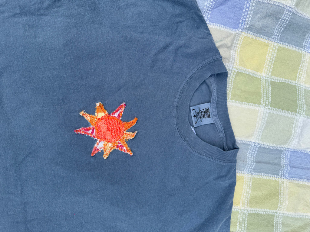 Sun Appliqué Shirt - L