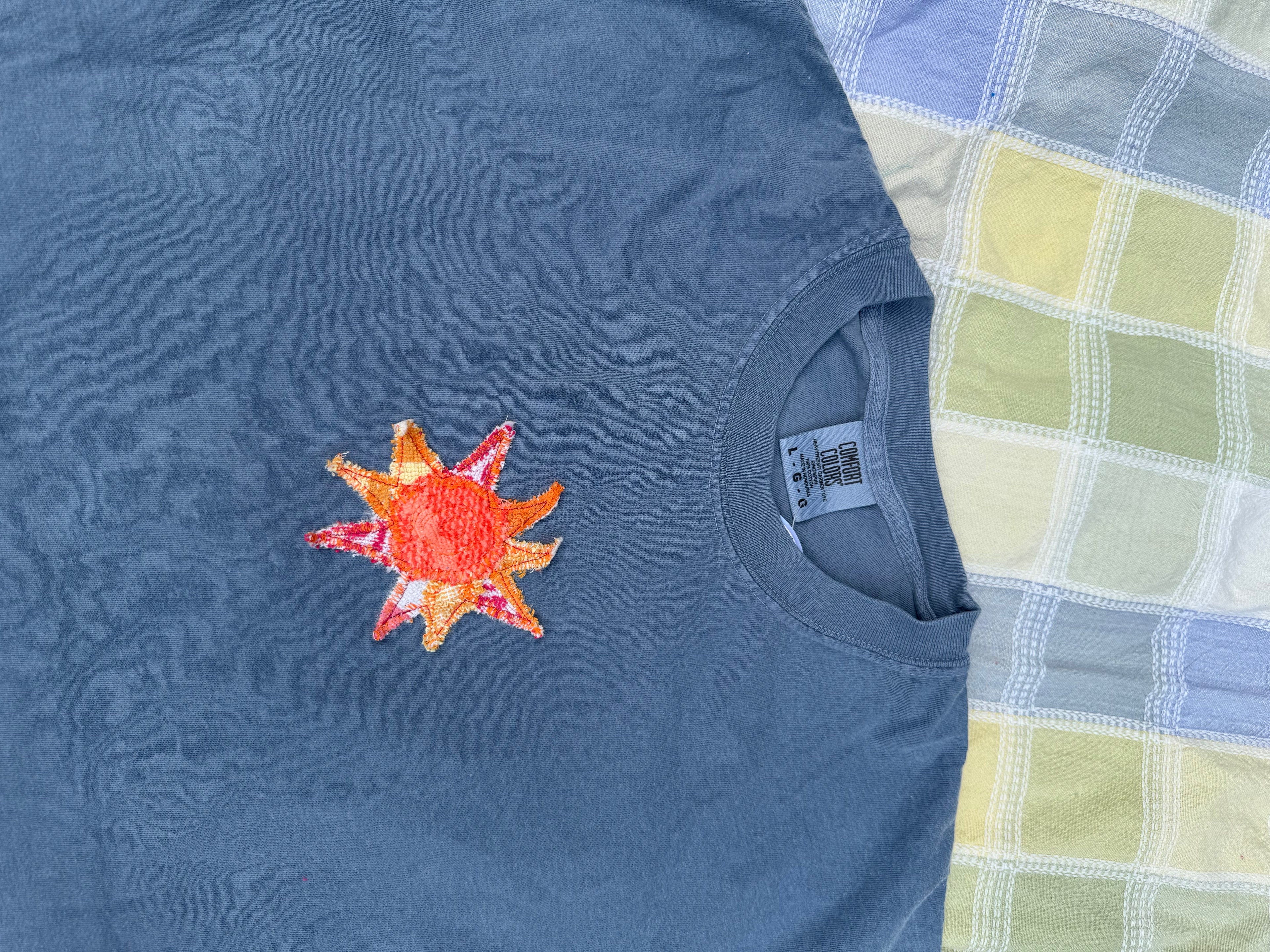 Sun Appliqué Shirt - L