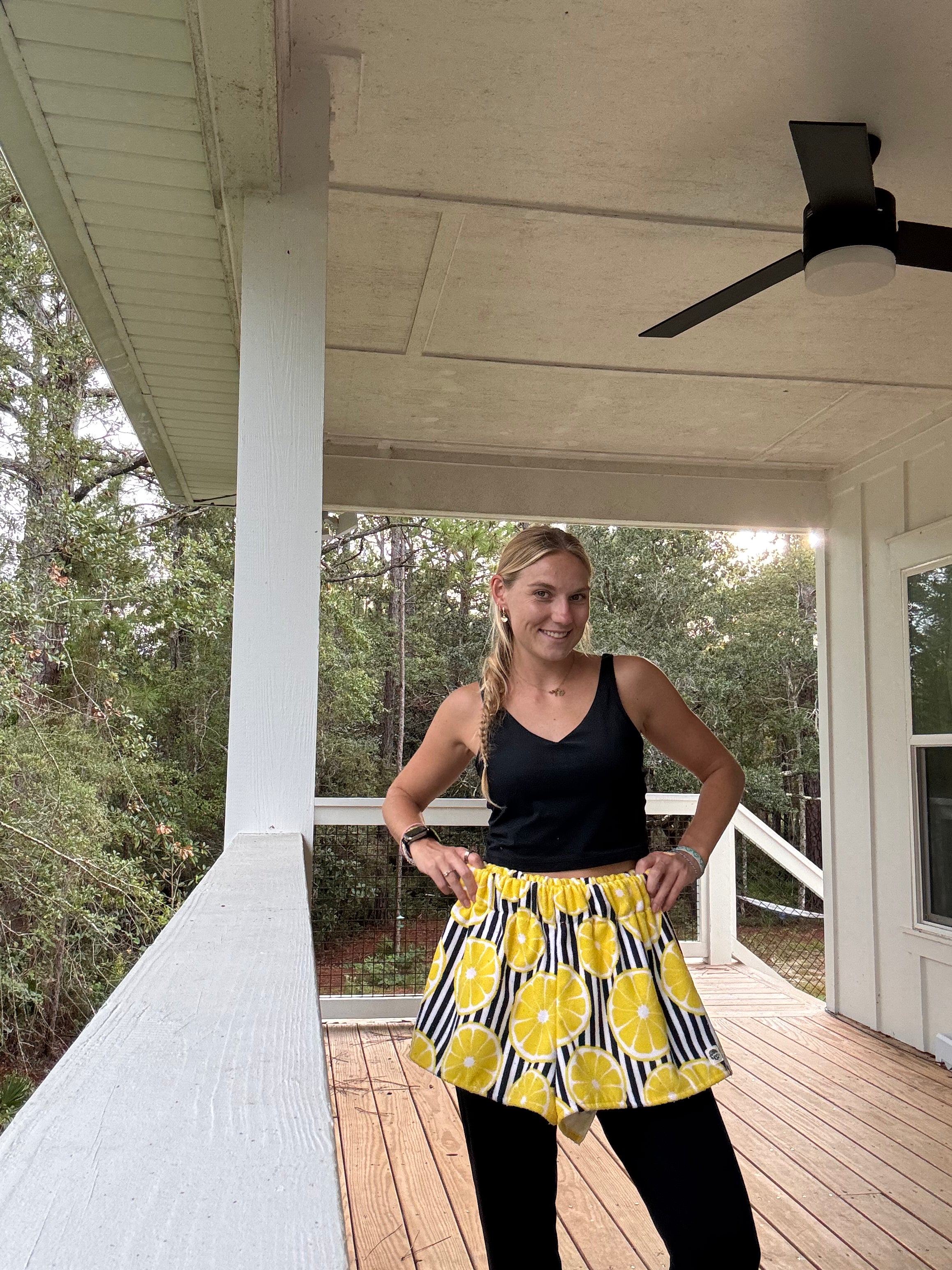 M - Lemon Towel Shorts